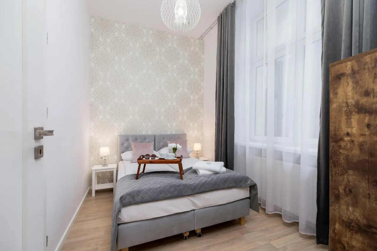 Beautiful Apartments Krakow Dietla By Noclegi Renters contacts