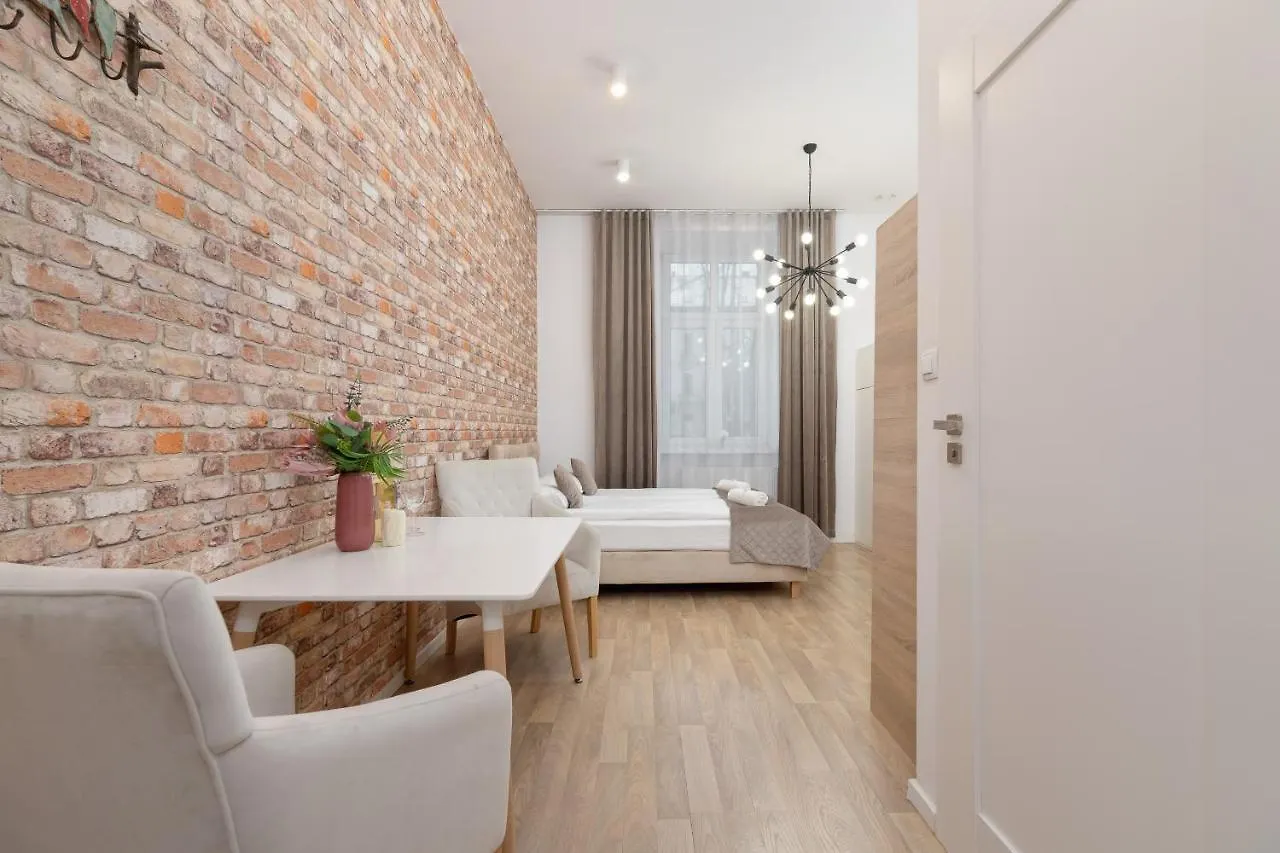 Beautiful Apartments Krakow Dietla By Noclegi Renters 0*,